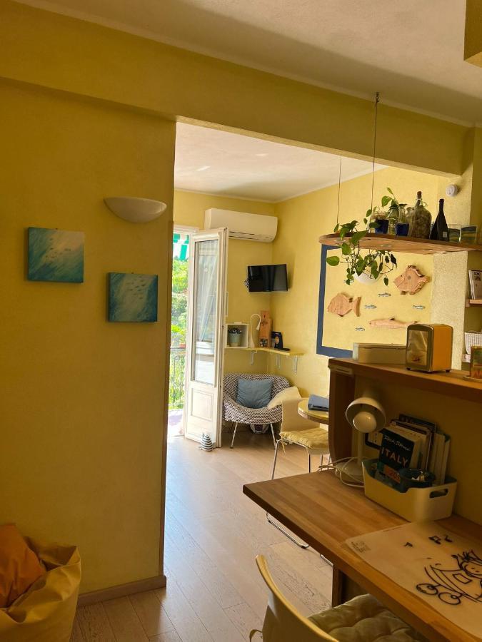 Cinqueterreblu Irisblu Apartment Monterosso al Mare Luaran gambar
